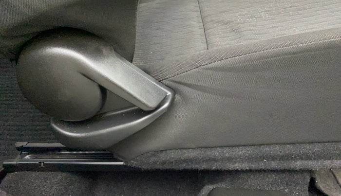 2015 Maruti Baleno DELTA PETROL 1.2, Petrol, Manual, 5,695 km, Driver Side Adjustment Panel