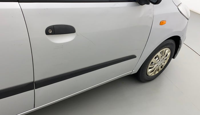 2014 Hyundai i10 MAGNA 1.1, Petrol, Manual, 27,273 km, Driver-side door - Minor scratches