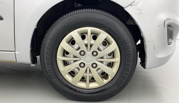 2014 Hyundai i10 MAGNA 1.1, Petrol, Manual, 27,273 km, Right Front Wheel