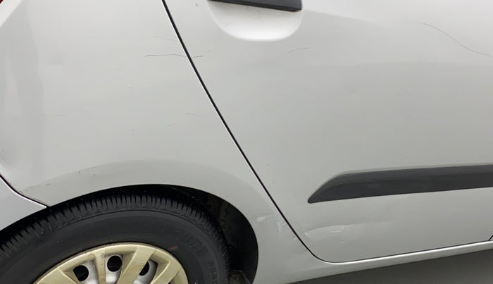 2014 Hyundai i10 MAGNA 1.1, Petrol, Manual, 27,273 km, Right quarter panel - Minor scratches
