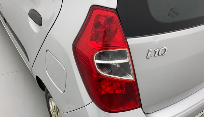 2014 Hyundai i10 MAGNA 1.1, Petrol, Manual, 27,273 km, Left tail light - Minor scratches