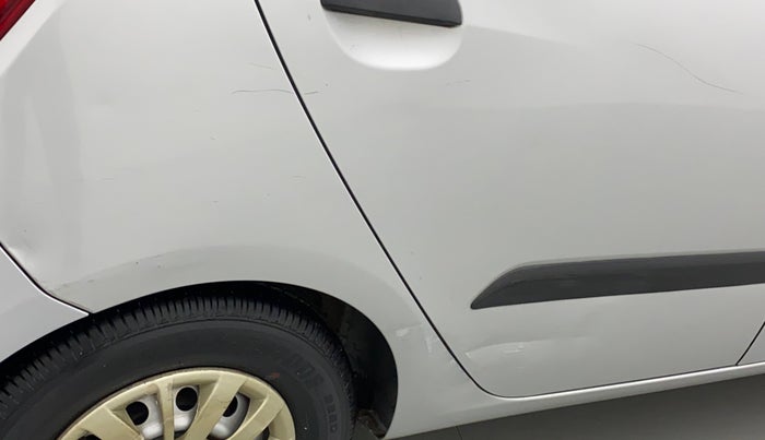 2014 Hyundai i10 MAGNA 1.1, Petrol, Manual, 27,273 km, Right quarter panel - Slightly dented