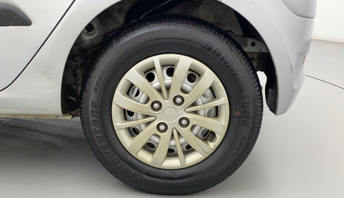 2014 Hyundai i10 MAGNA 1.1, Petrol, Manual, 27,273 km, Left Rear Wheel