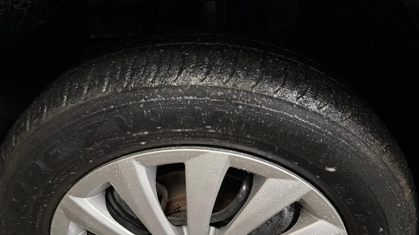 2019 Tata TIAGO NRG PETROL AMT, Petrol, Automatic, 57,126 km, Left Front Tyre Tread