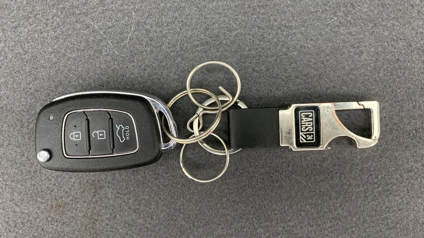 2020 Hyundai GRAND I10 NIOS SPORTZ PETROL, Petrol, Manual, 16,881 km, Key Close Up