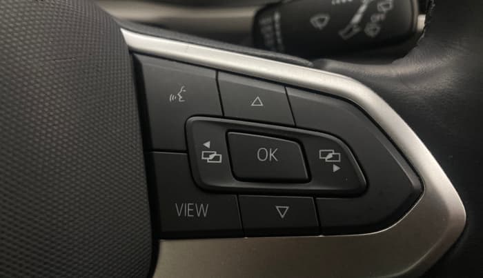 2023 Volkswagen TAIGUN HIGHLINE 1.0 TSI MT, Petrol, Manual, 27,931 km, Adaptive Cruise Control