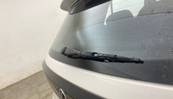 2023 Volkswagen TAIGUN HIGHLINE 1.0 TSI MT, Petrol, Manual, 27,931 km, Rear Wiper