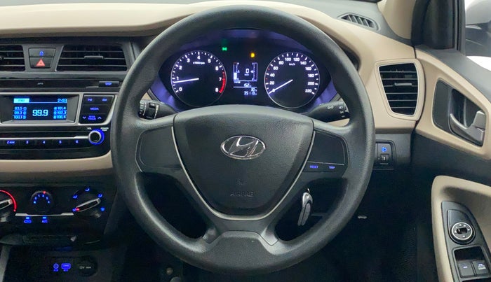 2017 Hyundai Elite i20 MAGNA EXECUTIVE 1.2, Petrol, Manual, 35,112 km, Steering Wheel Close Up