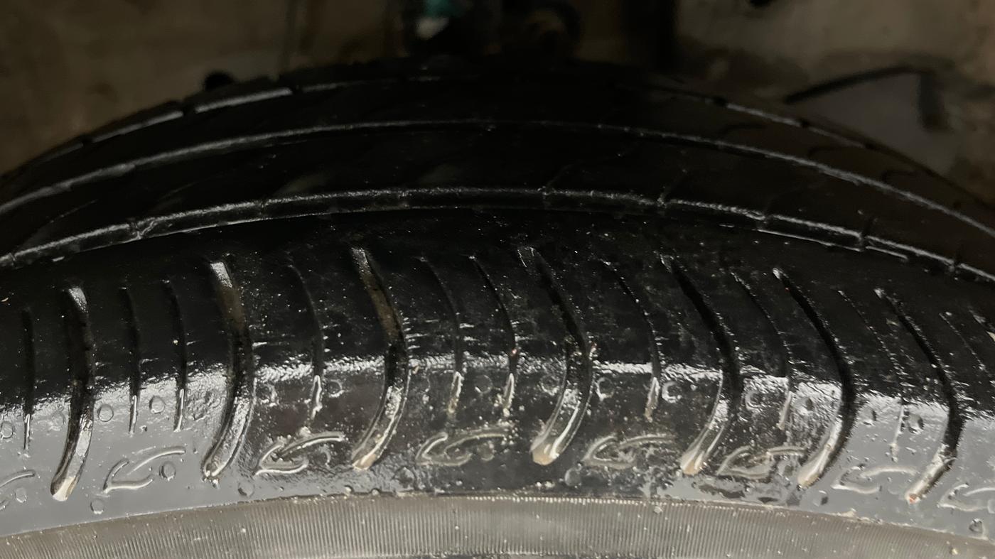 2022 Honda Amaze 1.2L I-VTEC VX, Petrol, Manual, 34,343 km, Right Front Tyre Tread