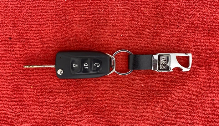 2018 Tata TIGOR XZ (O) PETROL, Petrol, Manual, 77,786 km, Key Close Up