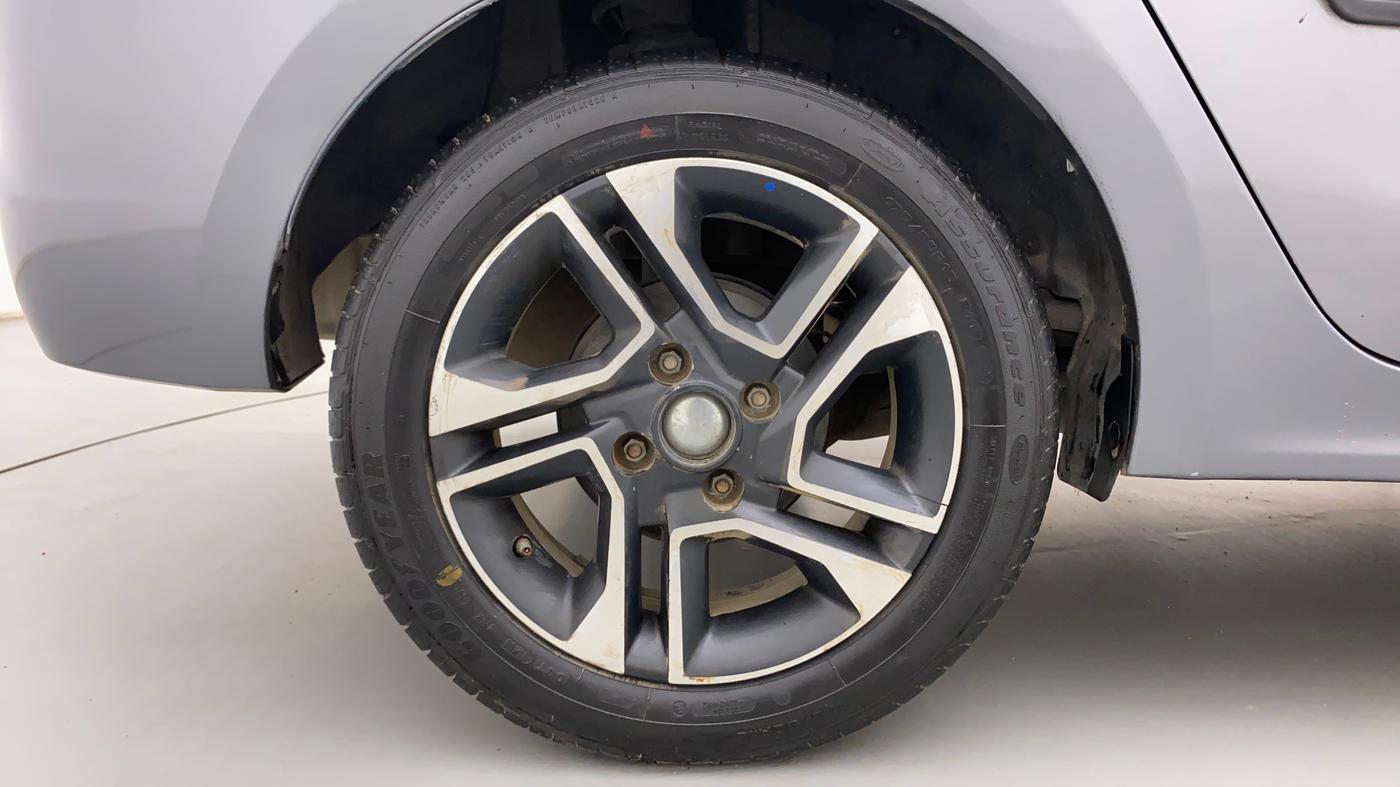 2018 Tata TIGOR XZ (O) PETROL, Petrol, Manual, 77,786 km, Right Rear Wheel