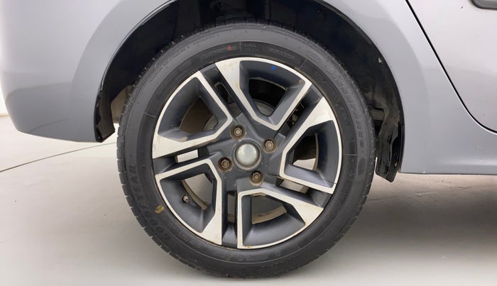 2018 Tata TIGOR XZ (O) PETROL, Petrol, Manual, 77,786 km, Right Rear Wheel