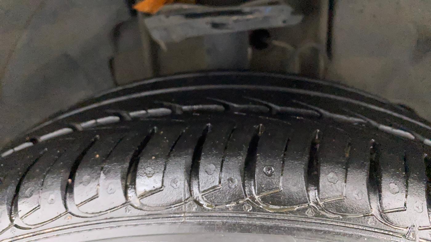 2018 Tata TIGOR XZ (O) PETROL, Petrol, Manual, 77,786 km, Right Front Tyre Tread