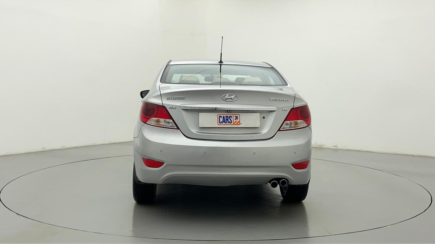 2012 Hyundai Verna FLUIDIC 1.6 SX CRDI, Diesel, Manual, 1,12,865 km, Back/Rear