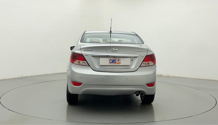2012 Hyundai Verna FLUIDIC 1.6 SX CRDI, Diesel, Manual, 1,12,865 km, Back/Rear