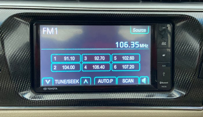 2014 Toyota Corolla Altis G, Petrol, Manual, 1,17,456 km, Infotainment System