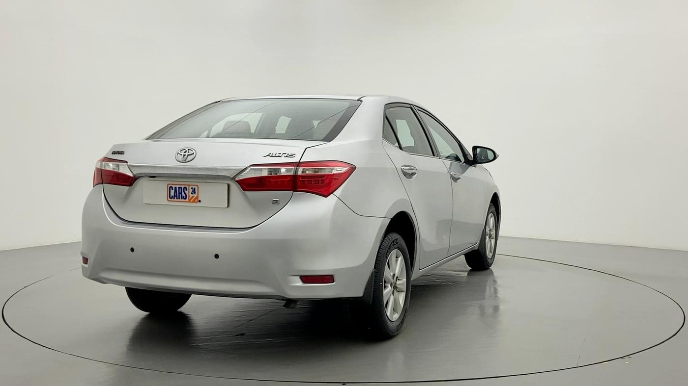 2014 Toyota Corolla Altis G, Petrol, Manual, 1,17,456 km, Right Back Diagonal