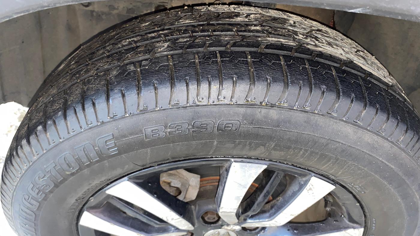 2018 Maruti Vitara Brezza VDI (O), Diesel, Manual, 1,04,184 km, Left Front Tyre Tread