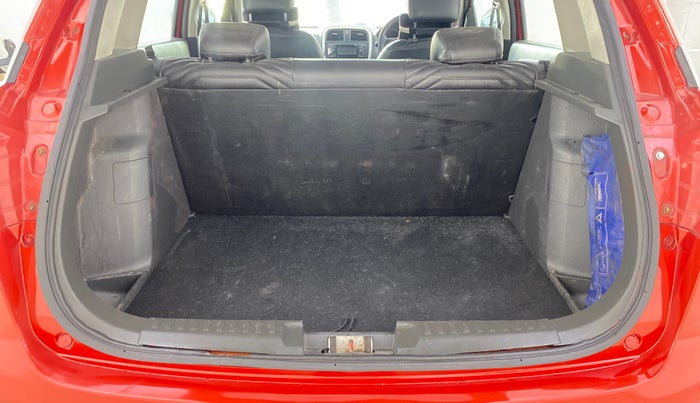 2018 Maruti Vitara Brezza VDI (O), Diesel, Manual, 1,04,184 km, Boot Inside