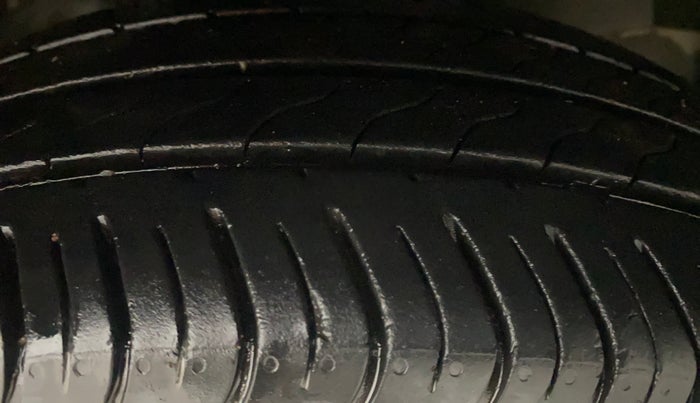 2023 Honda Amaze 1.2L I-VTEC VX, Petrol, Manual, 11,458 km, Right Front Tyre Tread