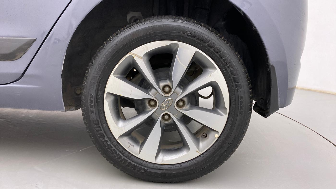 2015 Hyundai Elite i20 ASTA 1.4 CRDI, Diesel, Manual, 81,886 km, Left Rear Wheel