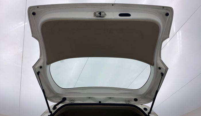 2017 Maruti Ertiga VDI SHVS, Diesel, Manual, 75,868 km, Boot Door Open