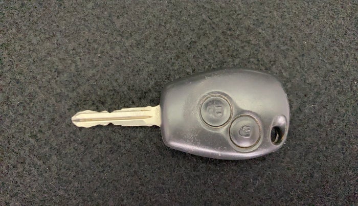 2020 Nissan Kicks XV TURBO 1.3, Petrol, Manual, 38,663 km, Key Close Up