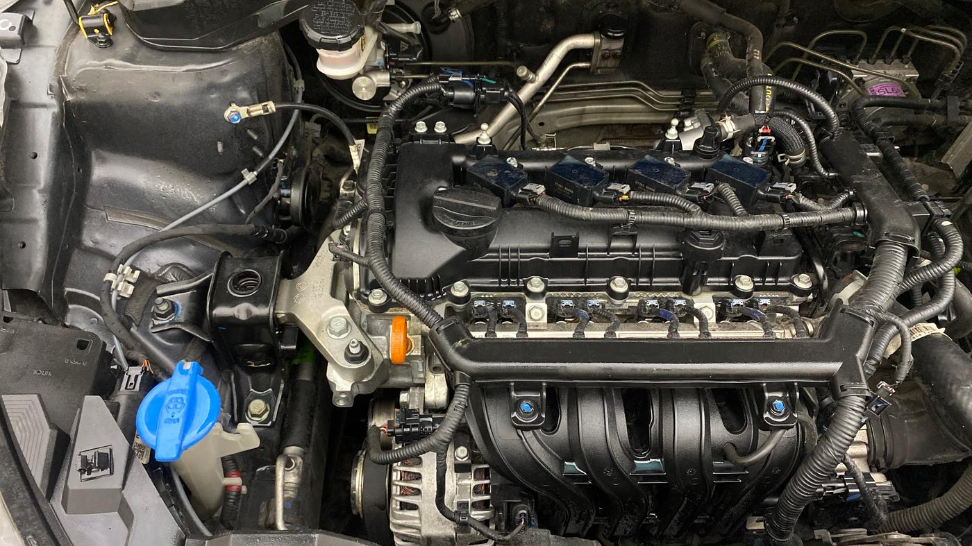 2021 Hyundai NEW I20 ASTA 1.2 AT, Petrol, Automatic, 54,103 km, Engine View - Right