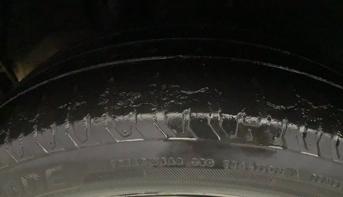 2018 Hyundai Verna 1.6 VTVT SX (O) AT, Petrol, Automatic, 33,196 km, Right Rear Tyre Tread