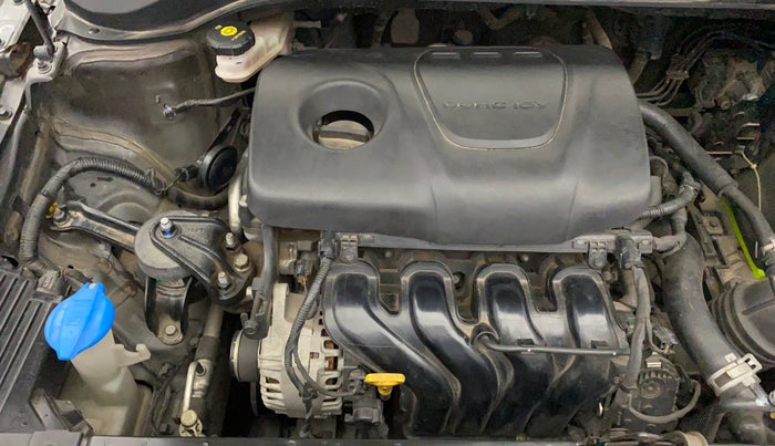 2018 Hyundai Verna 1.6 VTVT SX (O) AT, Petrol, Automatic, 33,196 km, Engine View - Right