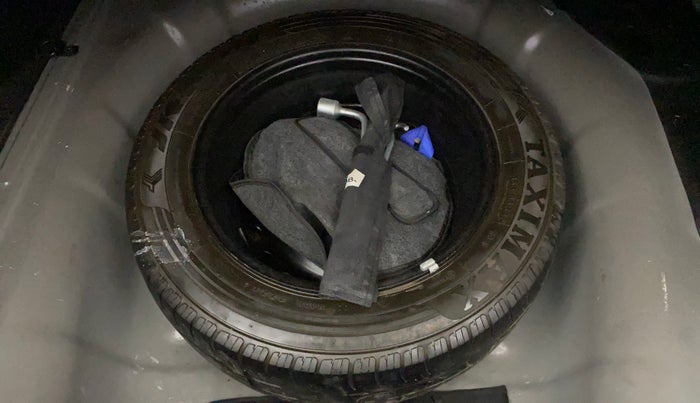 2018 Hyundai Verna 1.6 VTVT SX (O) AT, Petrol, Automatic, 33,196 km, Spare Tyre