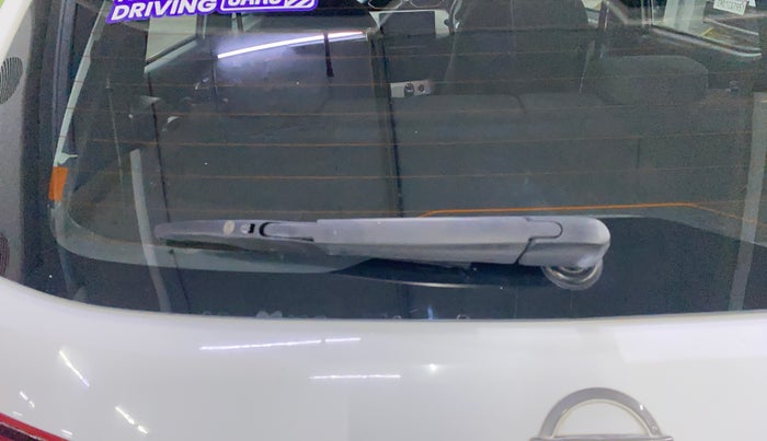 2023 Nissan MAGNITE XV TURBO, Petrol, Manual, 63,492 km, Rear Wiper