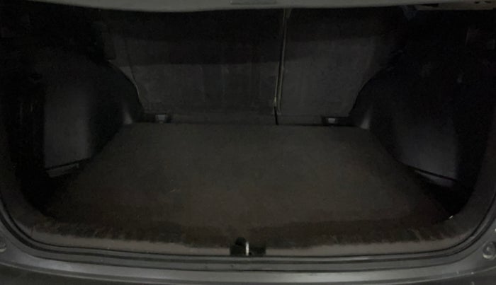 2015 Honda CRV 2.0L I-VTEC 2WD AT, Petrol, Automatic, 91,636 km, Boot Inside