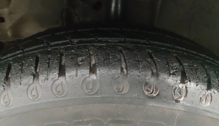 2018 Tata Tiago XZ PETROL, Petrol, Manual, 1,02,630 km, Left Front Tyre Tread