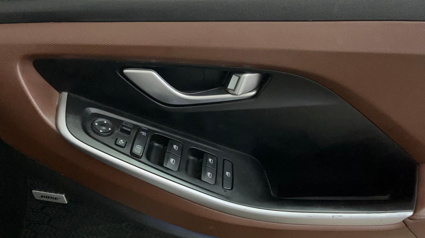 2021 Hyundai ALCAZAR 1.5 SIGNATURE (O) AT 6STR, Diesel, Automatic, 84,579 km, Driver Side Door Panels Control