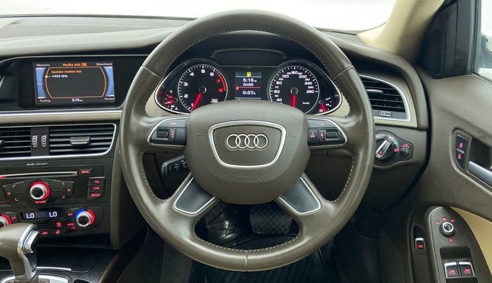2015 Audi A4 1.8 TFSI PREMIUM PLUS, Petrol, Automatic, 24,339 km, Steering Wheel Close Up