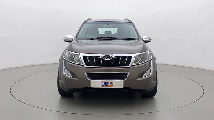 2017 Mahindra XUV500 W10 AT, Diesel, Automatic, 75,579 km, Front