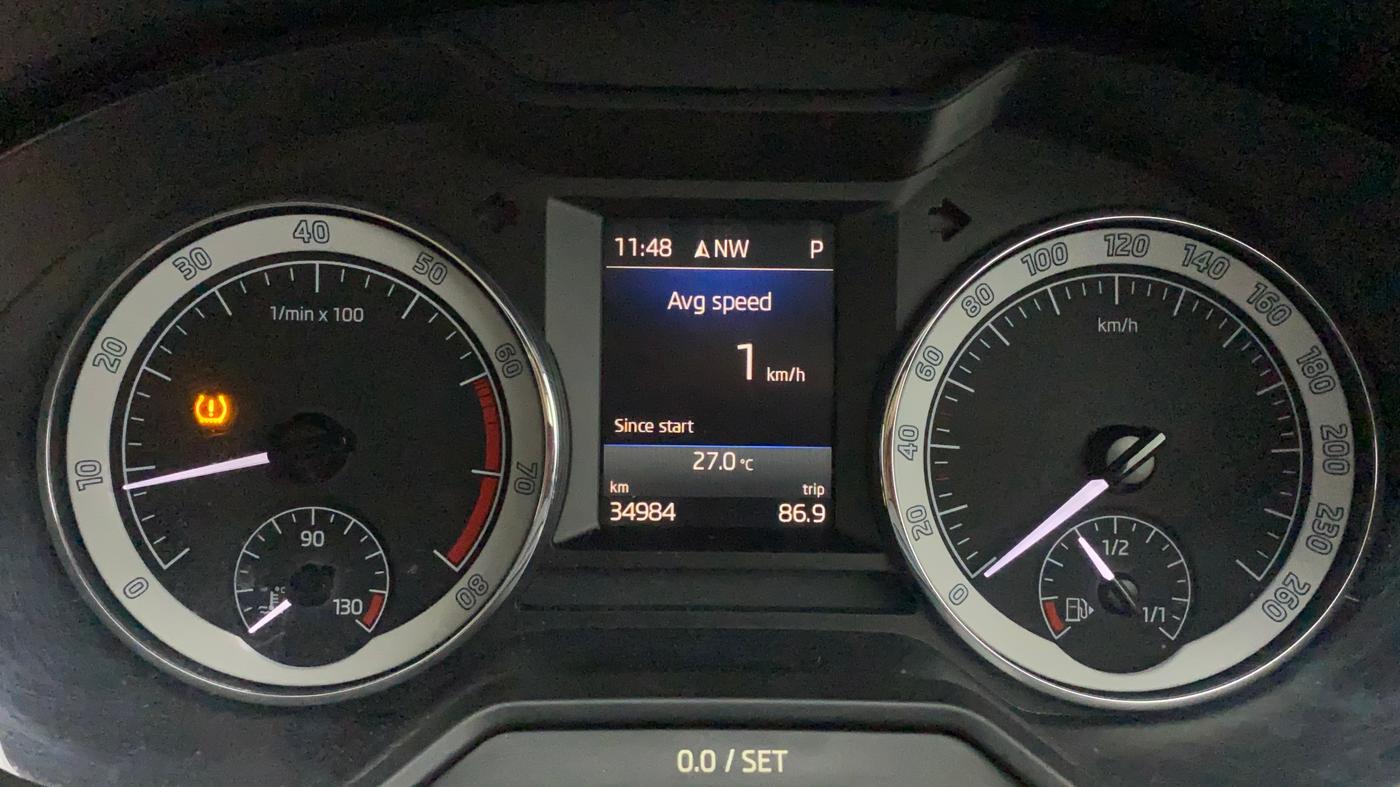 2017 Skoda Octavia L&K 1.8 TSI AT, Petrol, Automatic, 35,055 km, Odometer Image