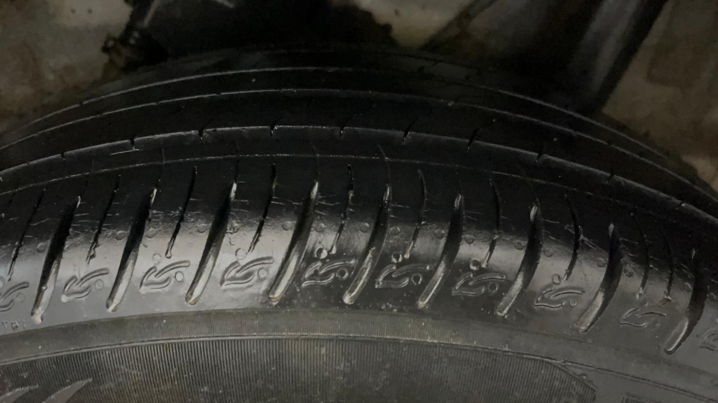2019 Hyundai VENUE SX PLUS 1.0 TURBO DCT, Petrol, Automatic, 22,421 km, Left Rear Tyre Tread