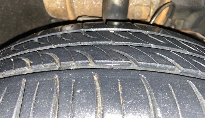 2018 Tata Tiago XZ PETROL, Petrol, Manual, 78,878 km, Right Front Tyre Tread