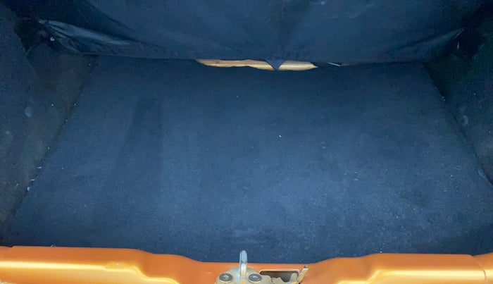 2018 Tata Tiago XZ PETROL, Petrol, Manual, 78,878 km, Boot Inside