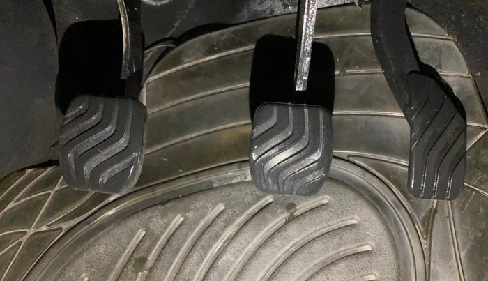 2024 Nissan MAGNITE XE, Petrol, Manual, 26,699 km, Pedals