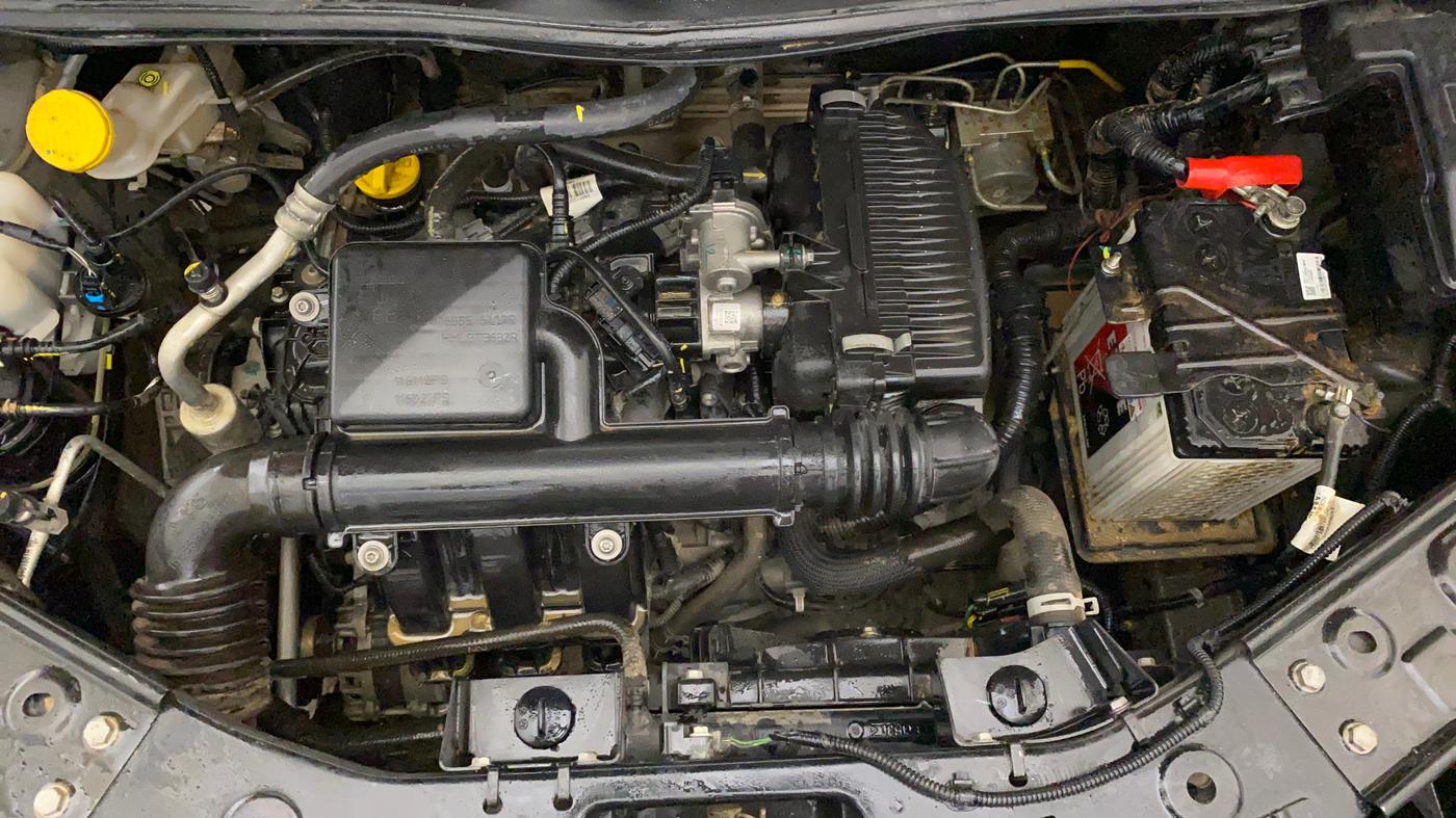 2024 Nissan MAGNITE XE, Petrol, Manual, 26,771 km, Engine View