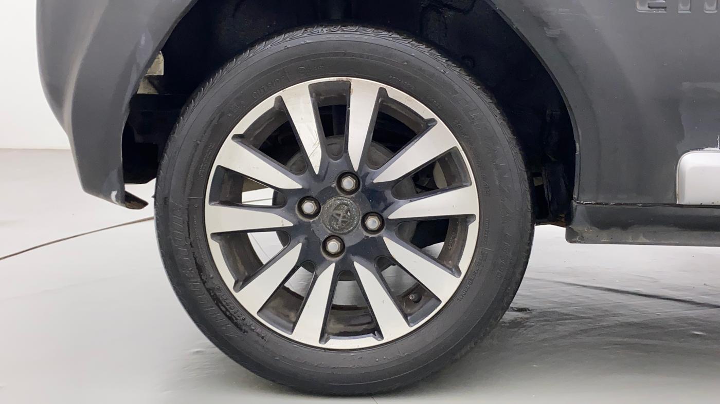2015 Toyota Etios CROSS 1.2 G, Petrol, Manual, 79,927 km, Right Rear Wheel