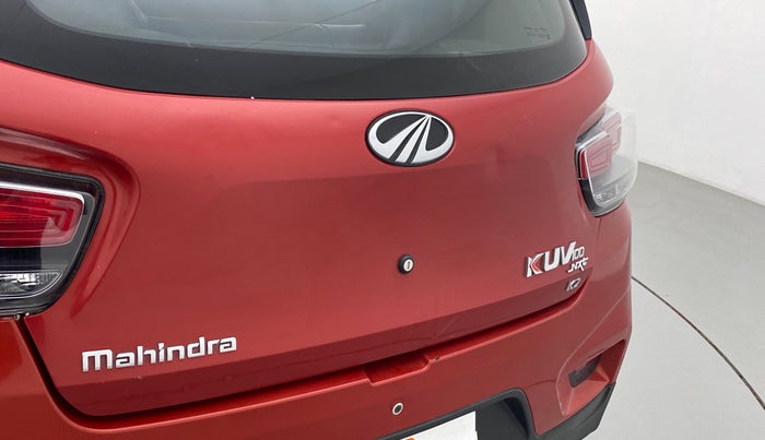 2018 Mahindra KUV 100 NXT K2 P 6 STR, CNG, Manual, 50,598 km, Dicky (Boot door) - Slightly dented