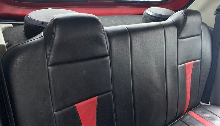 2018 Mahindra KUV 100 NXT K2 P 6 STR, CNG, Manual, 50,598 km, Flooring - Dicky opening lever is not working