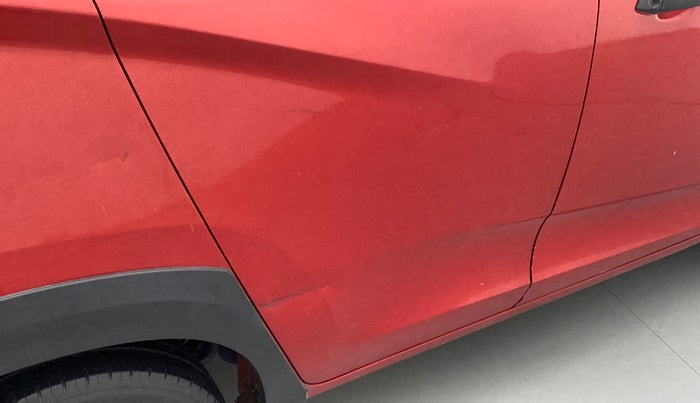 2018 Mahindra KUV 100 NXT K2 P 6 STR, CNG, Manual, 50,598 km, Right rear door - Slightly dented