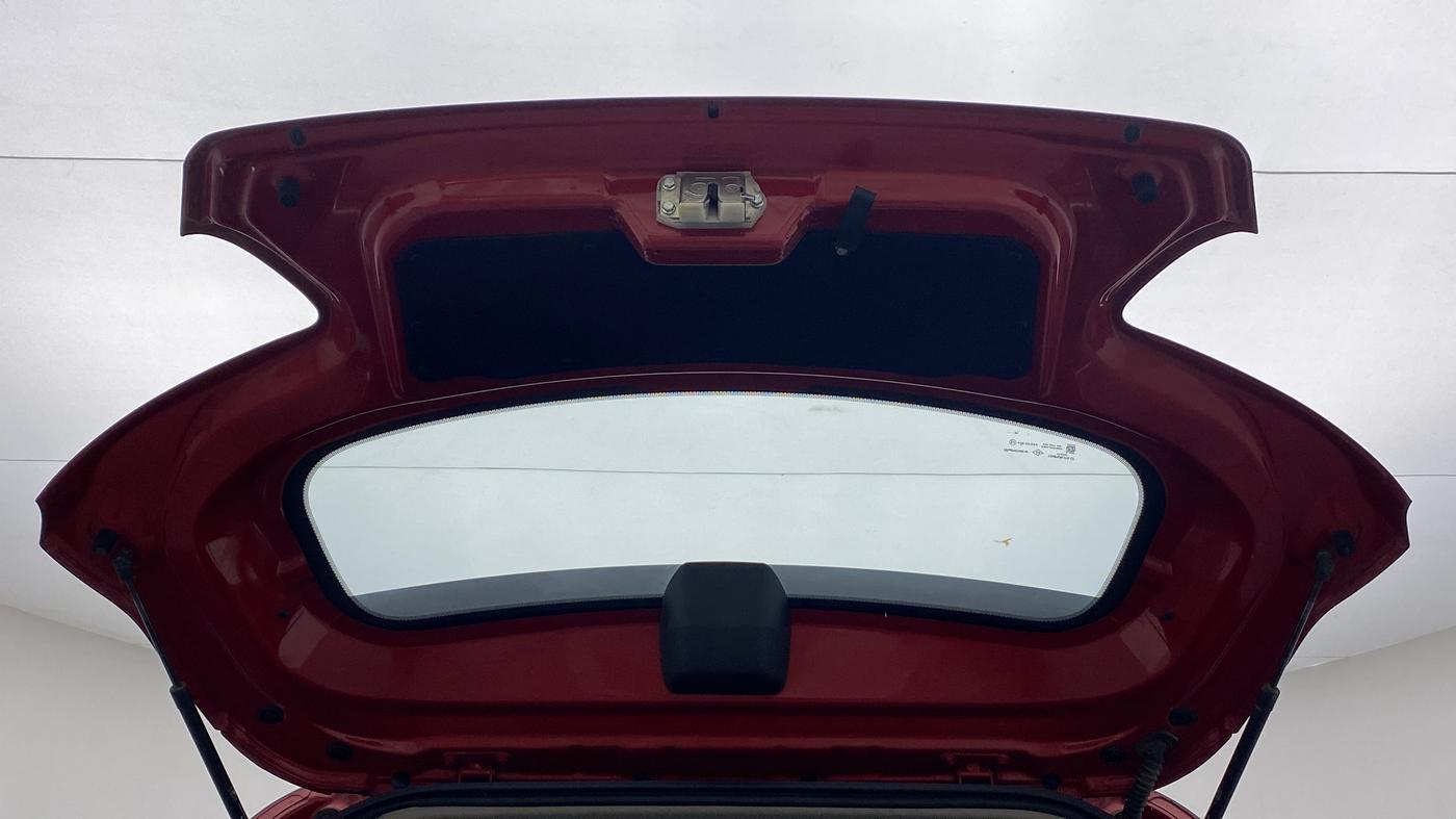 2018 Mahindra KUV 100 NXT K2 P 6 STR, CNG, Manual, 50,598 km, Boot Door Open