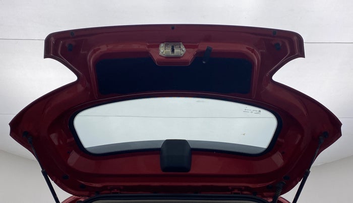2018 Mahindra KUV 100 NXT K2 P 6 STR, CNG, Manual, 50,598 km, Boot Door Open