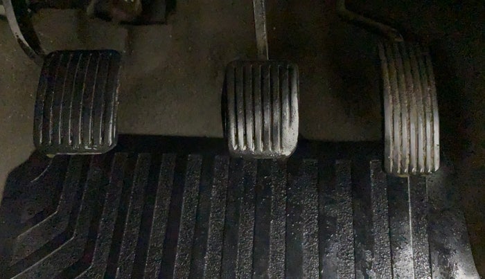 2013 Hyundai i10 ERA 1.1, CNG, Manual, 87,907 km, Pedals